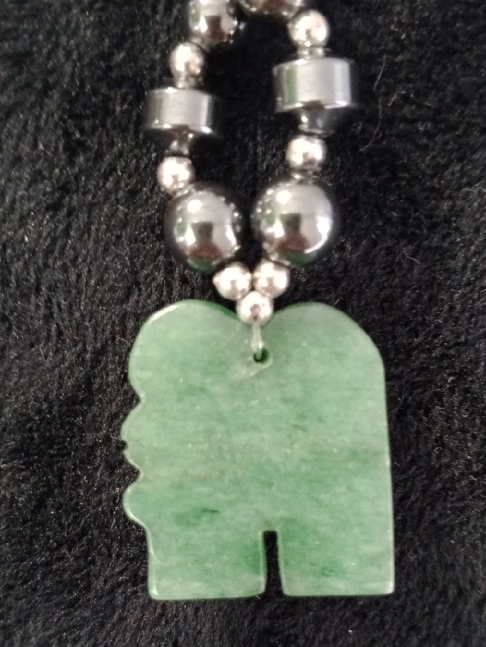 Carved Green Elephant Pendant on Dark Beaded Necklace - Picture 4 of 5